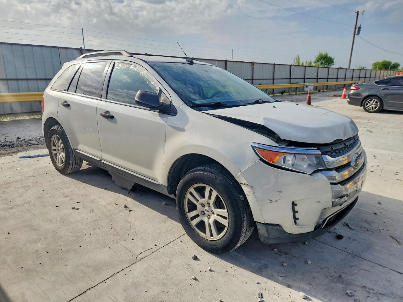2012 Ford Edge Se - Image 4