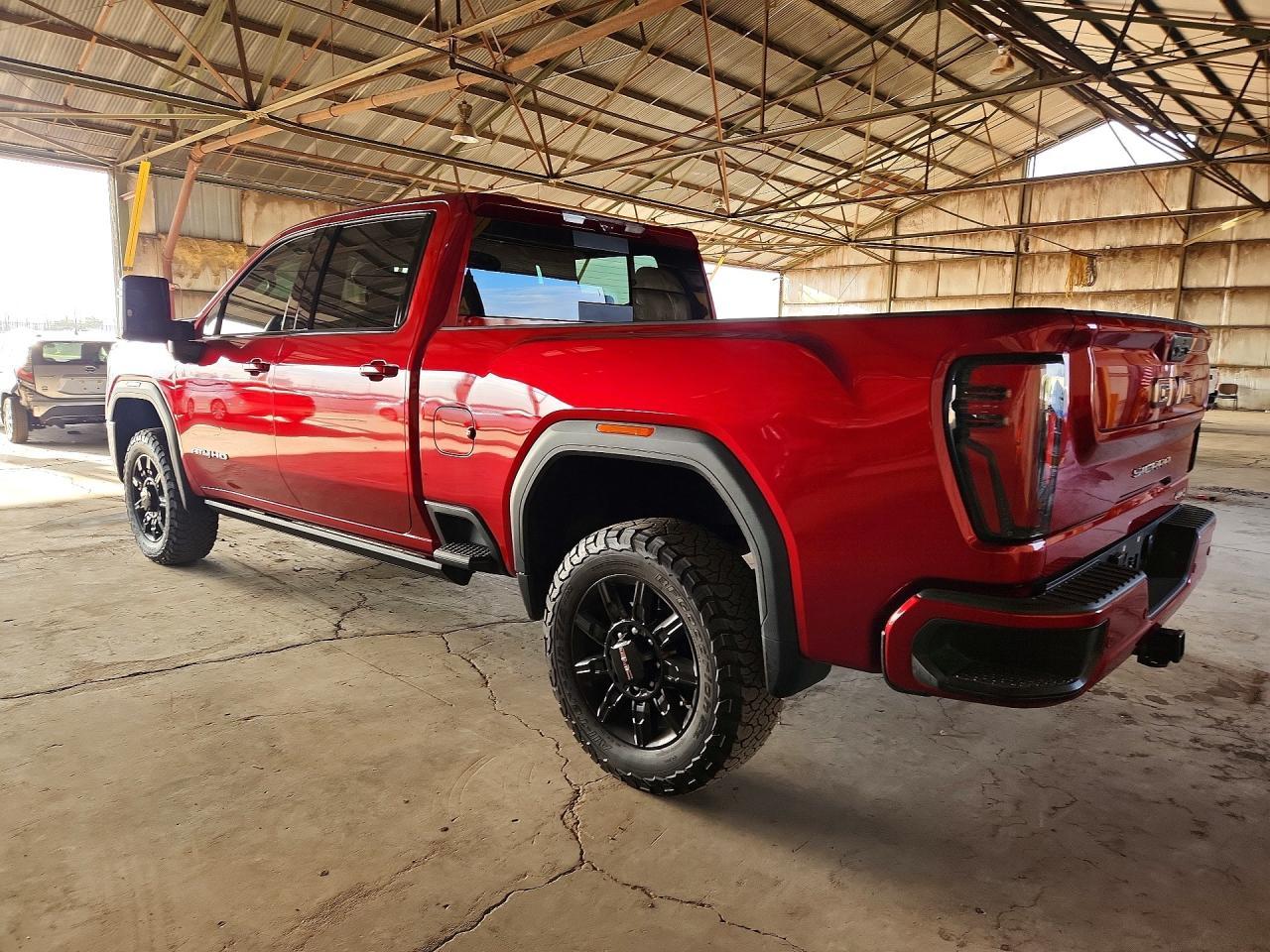 2024 GMC Sierra K2500 At4 - Image 2