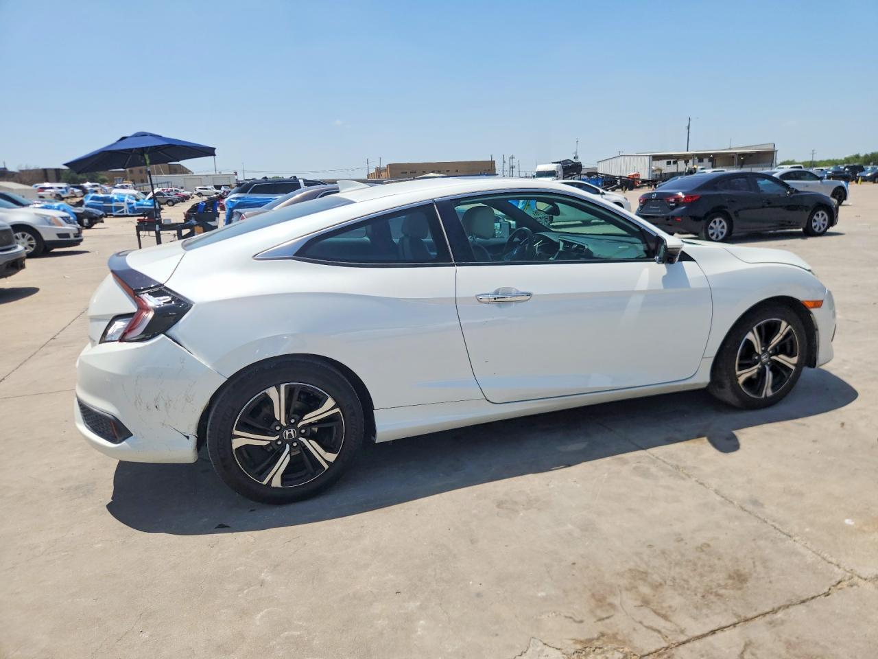 2016 Honda Civic Touring - Фото 3