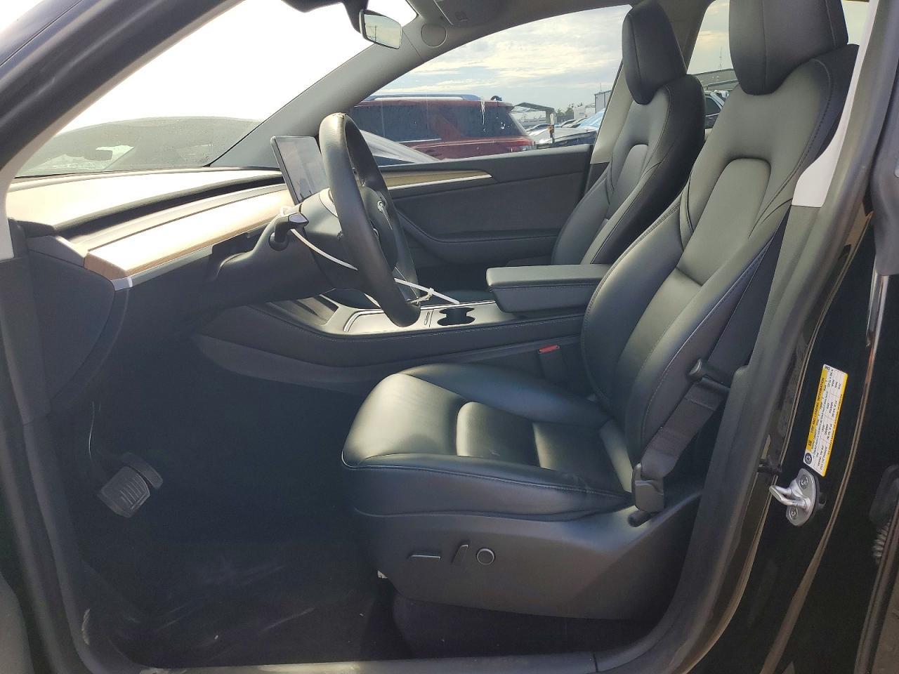2023 Tesla Model Y - Фото 7
