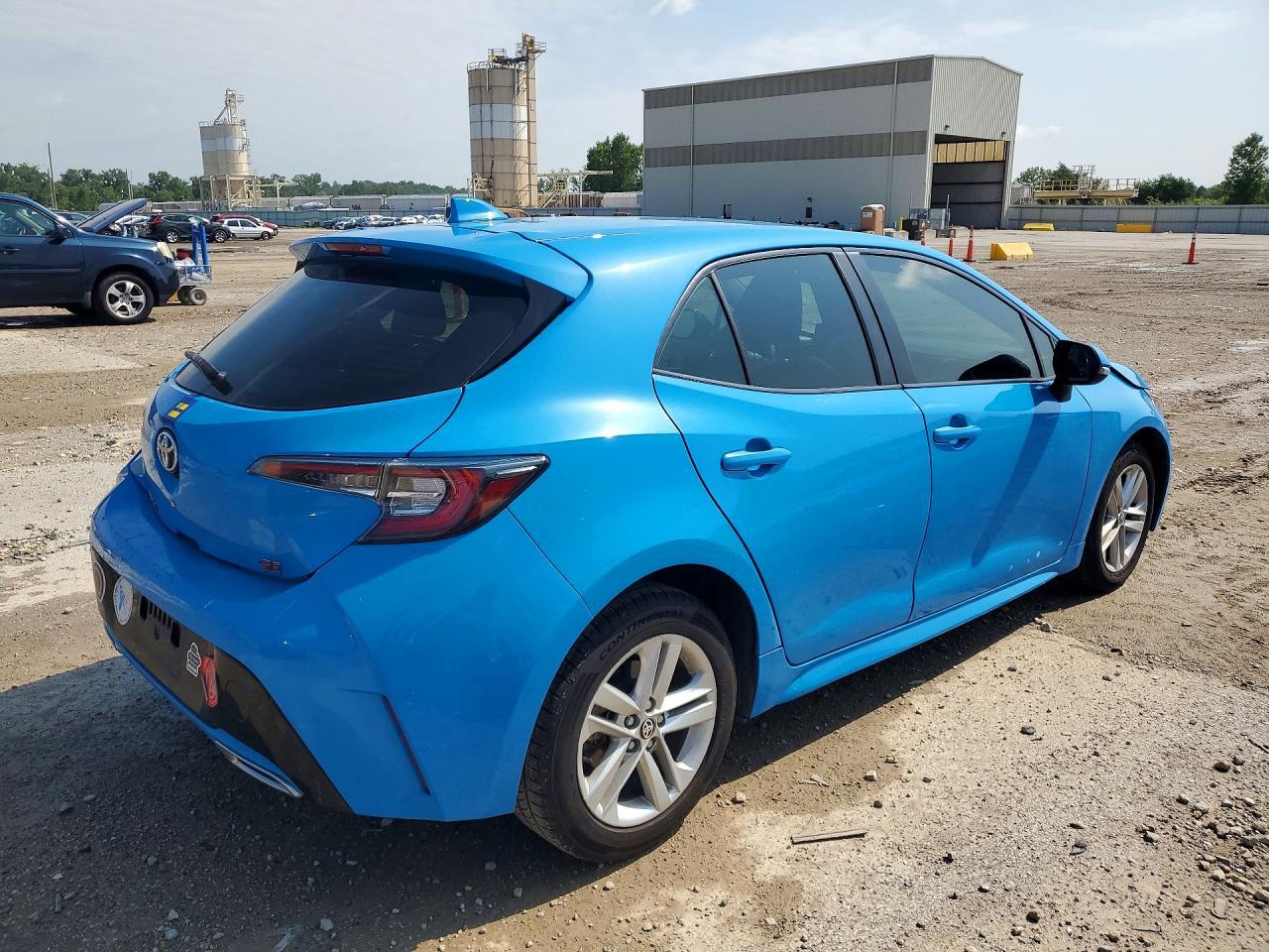 2019 Toyota Corolla Hatchback Se - Image 3