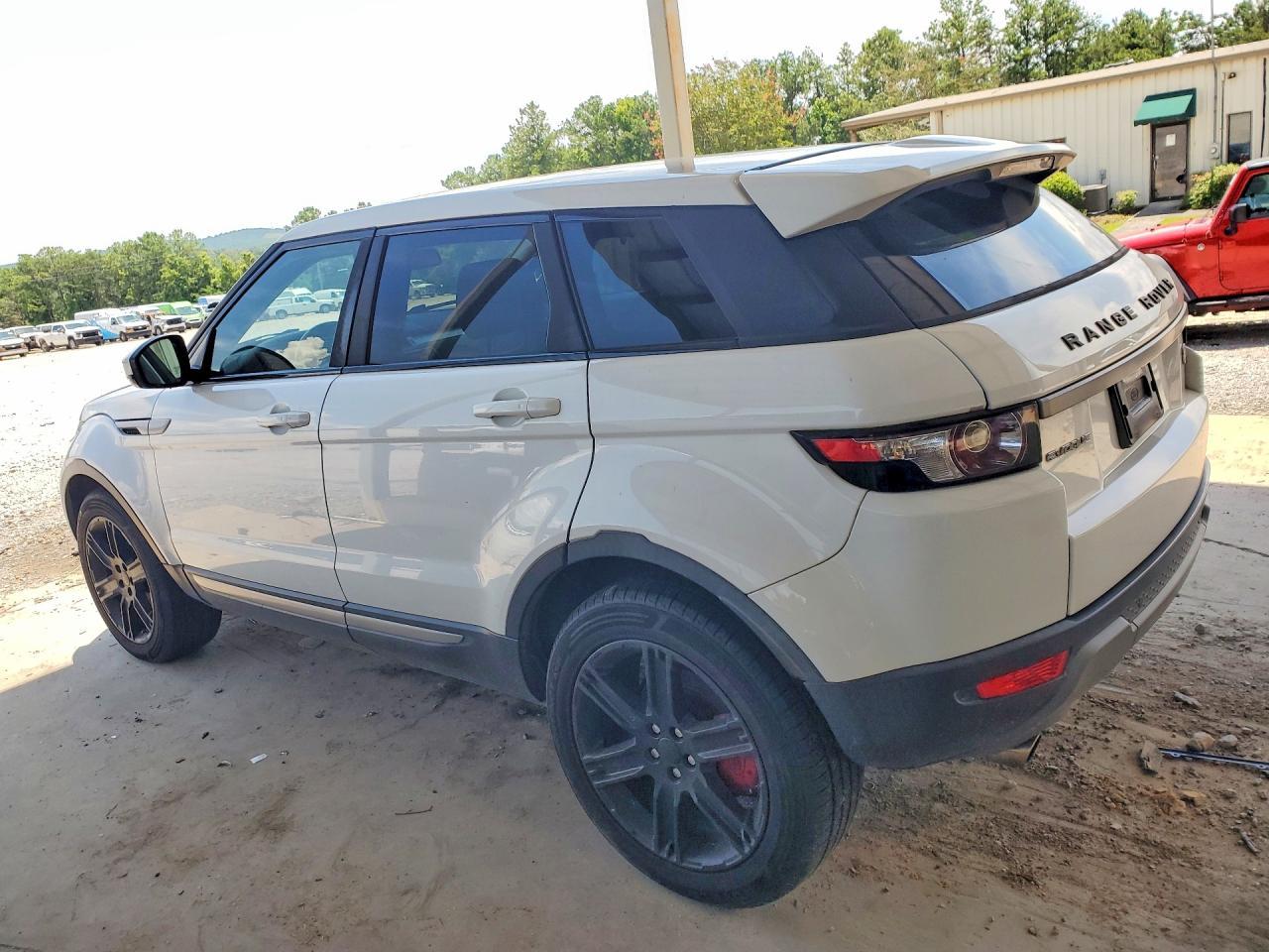 2015 Land Rover Range Rover Evoque Pure Plus - Фото 2