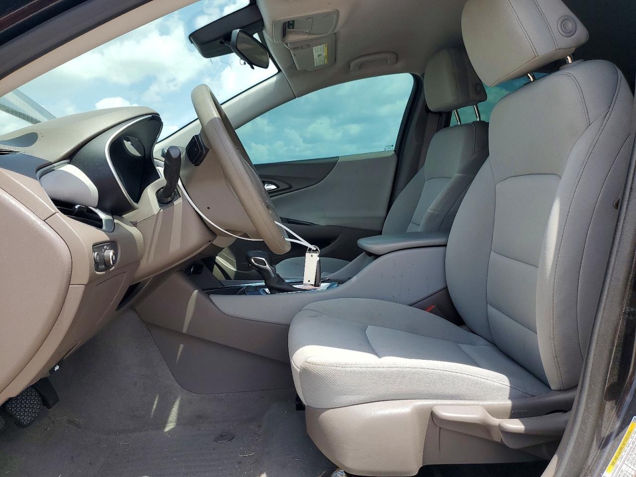 2022 Chevrolet Malibu Ls - Фото 7