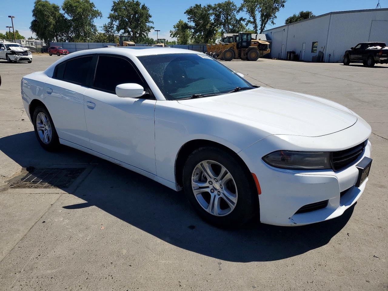 2019 Dodge Charger Sxt - Image 4