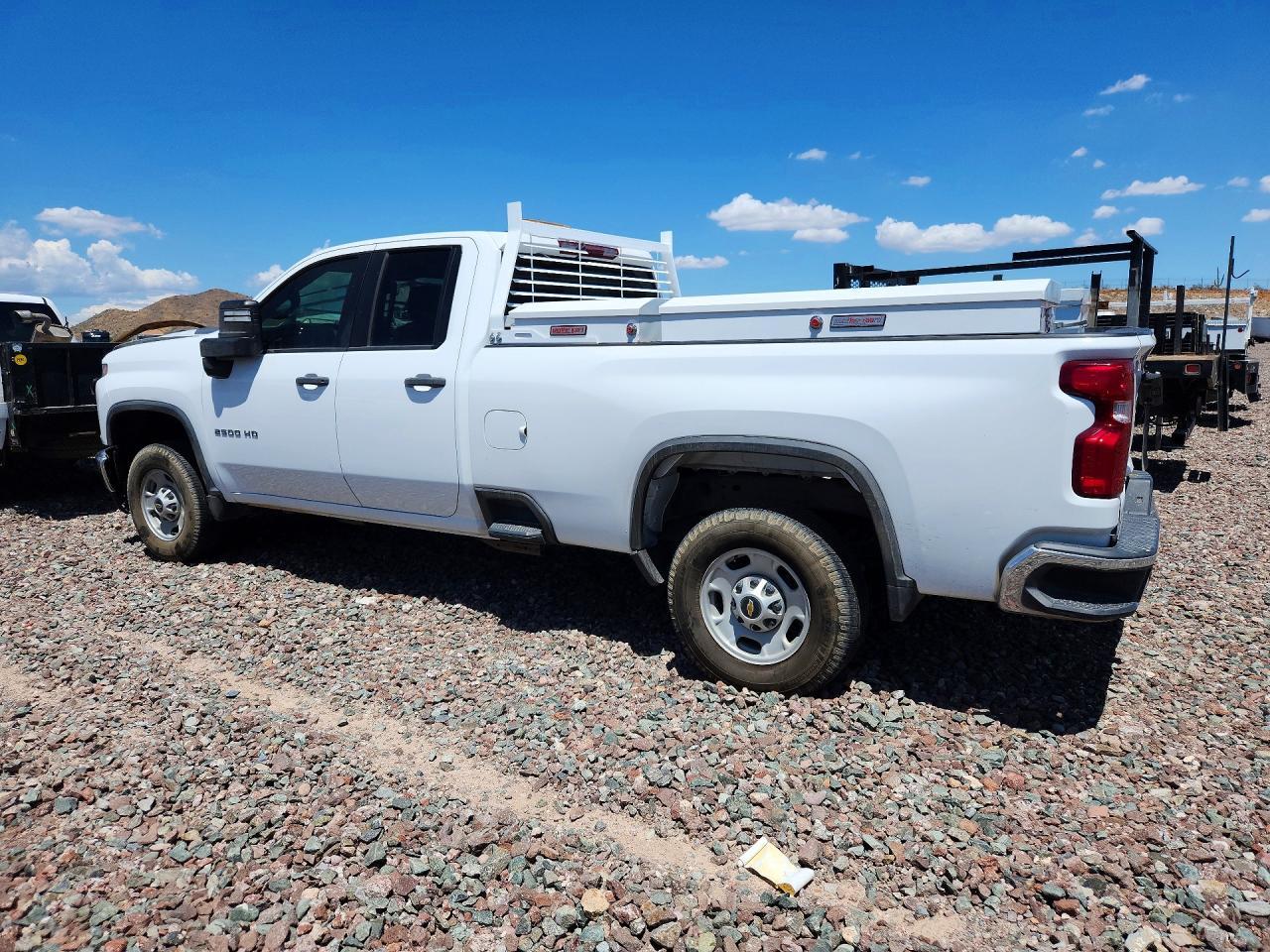 2022 Chevrolet Silverado C2500 Heavy Duty - Image 2