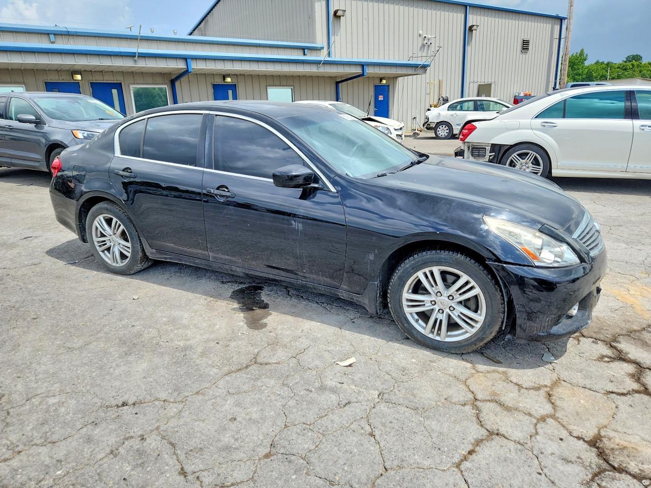 2013 Infiniti G37 Sedan X - Image 4