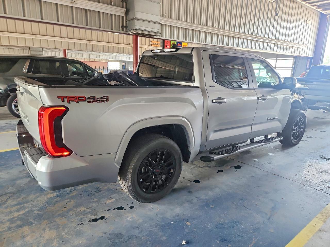 2024 Toyota Tundra Sr5 - Фото 3