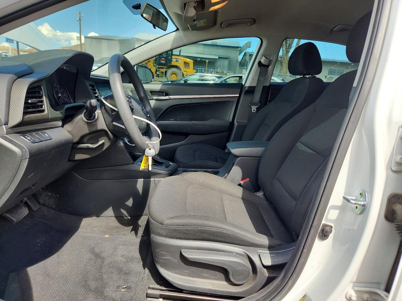 2019 Hyundai Elantra Se - Фото 7