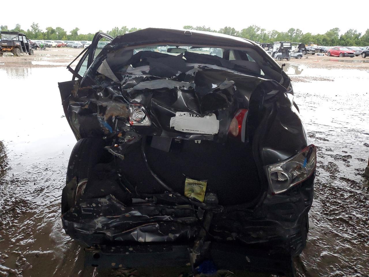 2010 Toyota Corolla Le - Фото 6