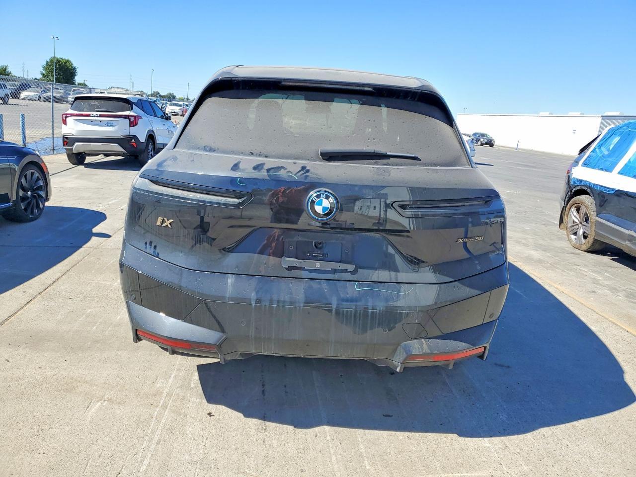 2024 BMW Ix xDrive50 - Фото 6