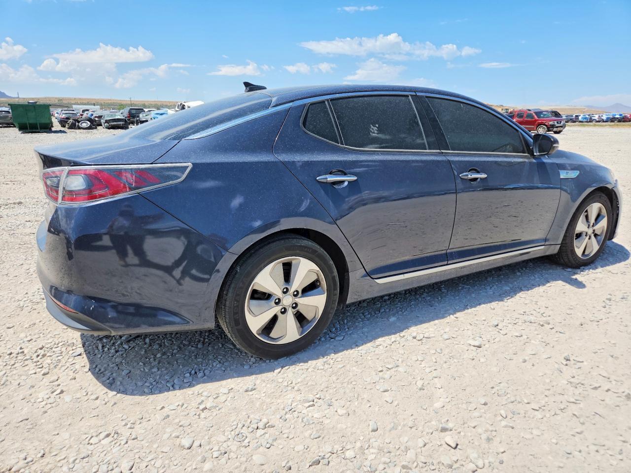 2015 Kia Optima Hybrid - Image 3