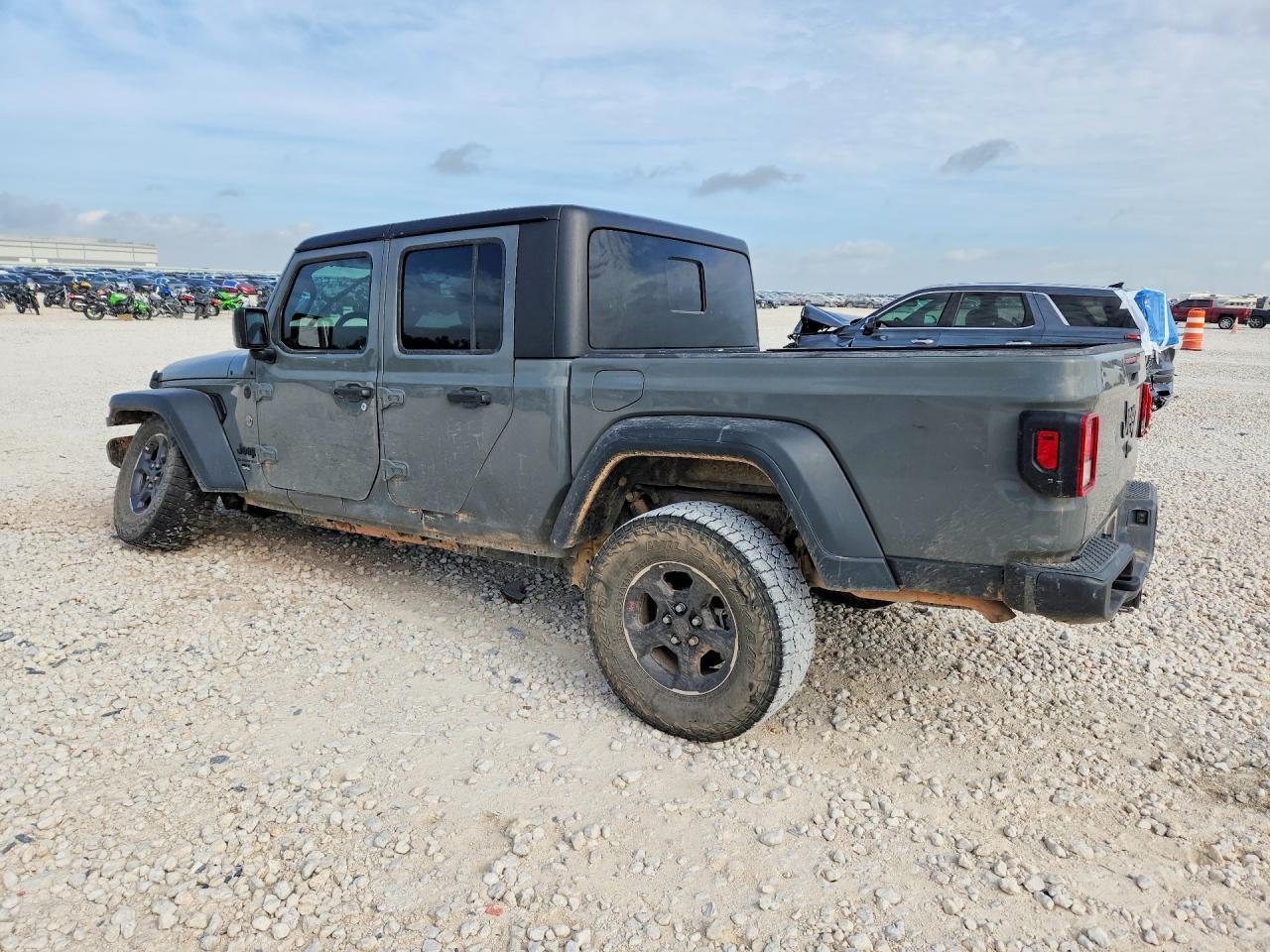 2023 Jeep Gladiator Sport - Фото 2
