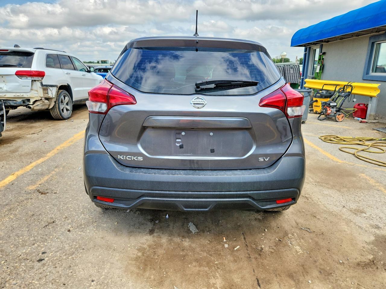 2018 Nissan Kicks Sv - Image 6