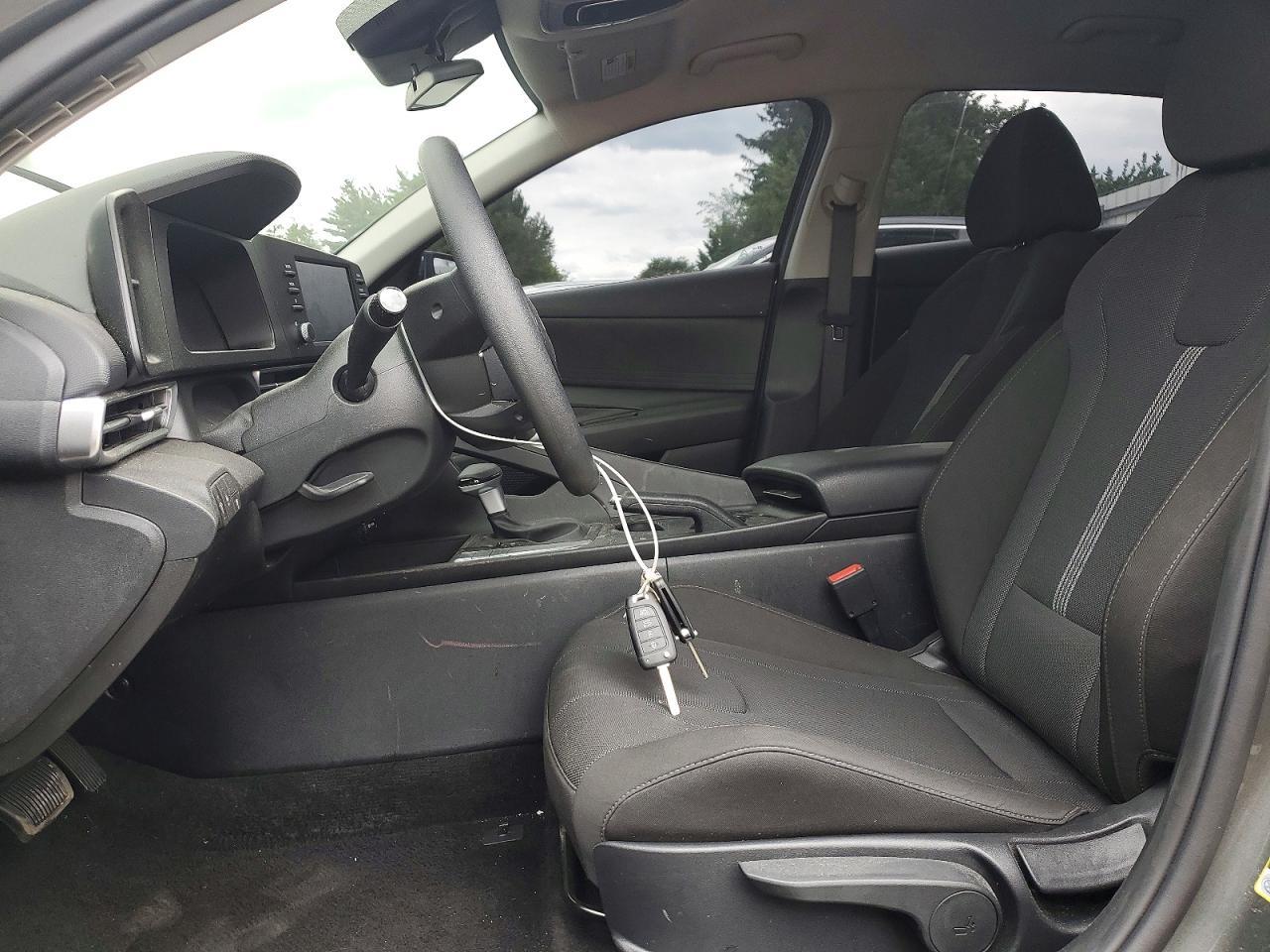 2026 Hyundai Elantra Se - Фото 7