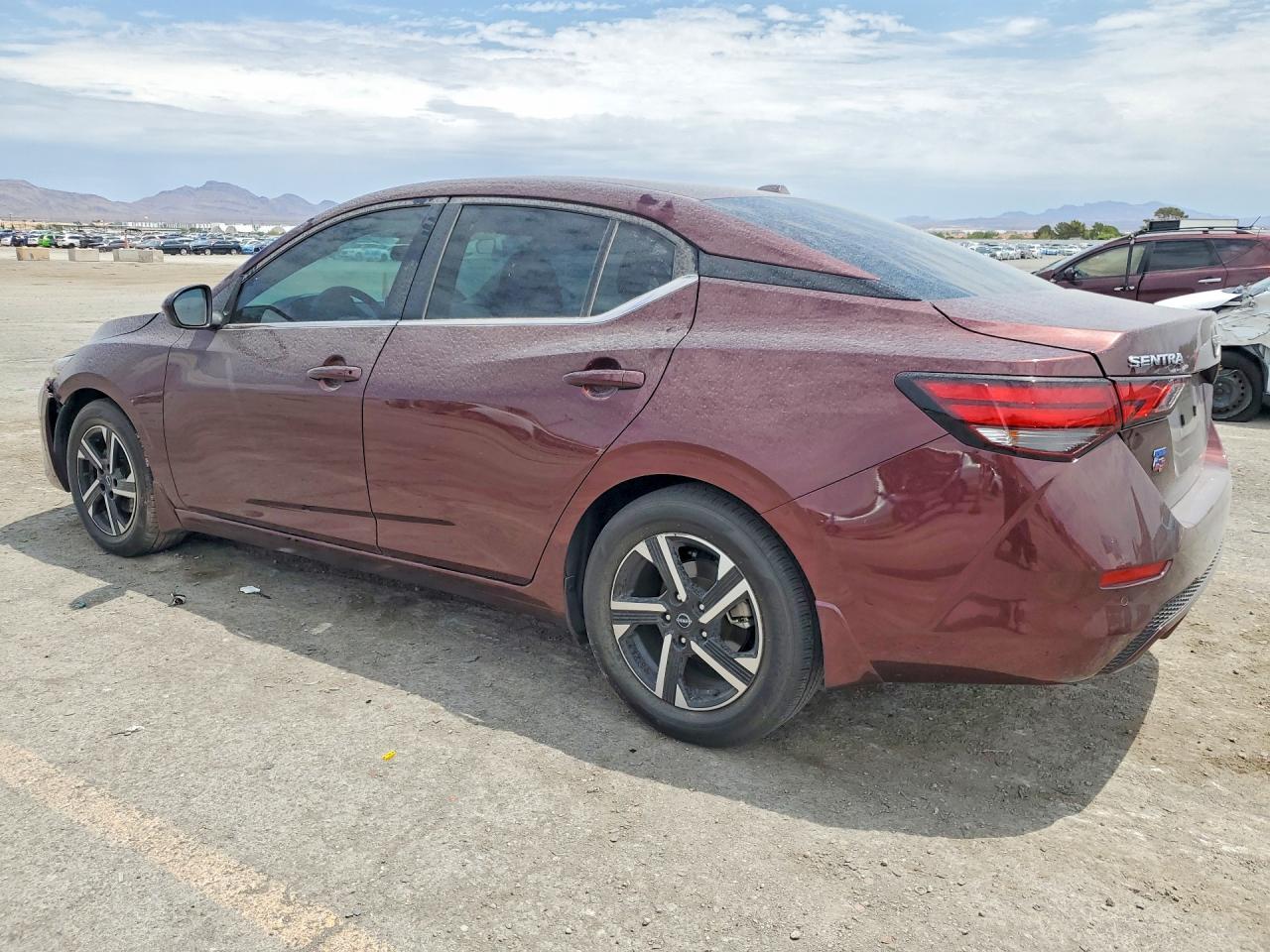 2025 Nissan Sentra Sv - Фото 2