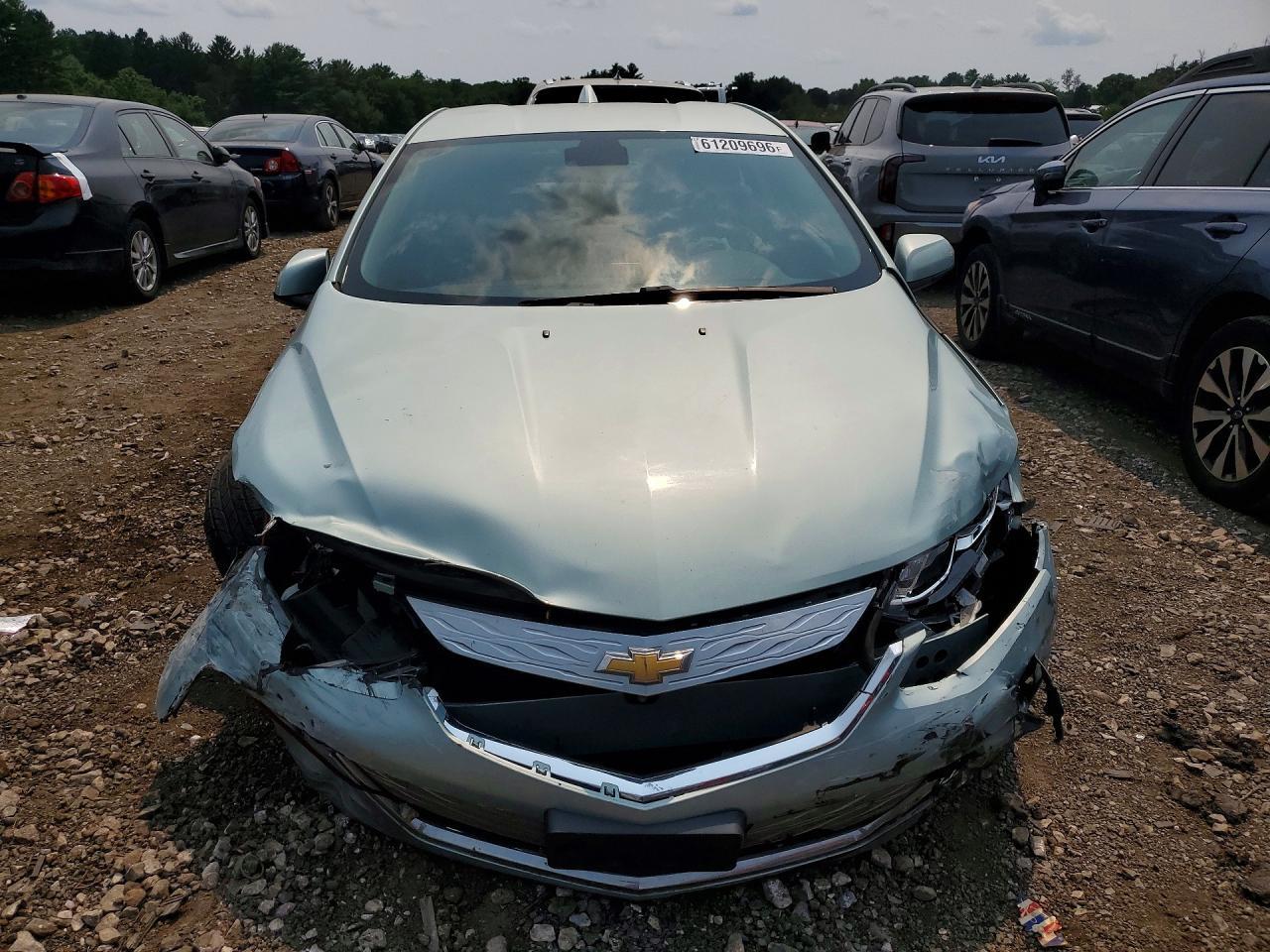 2018 Chevrolet Volt Lt - Image 5
