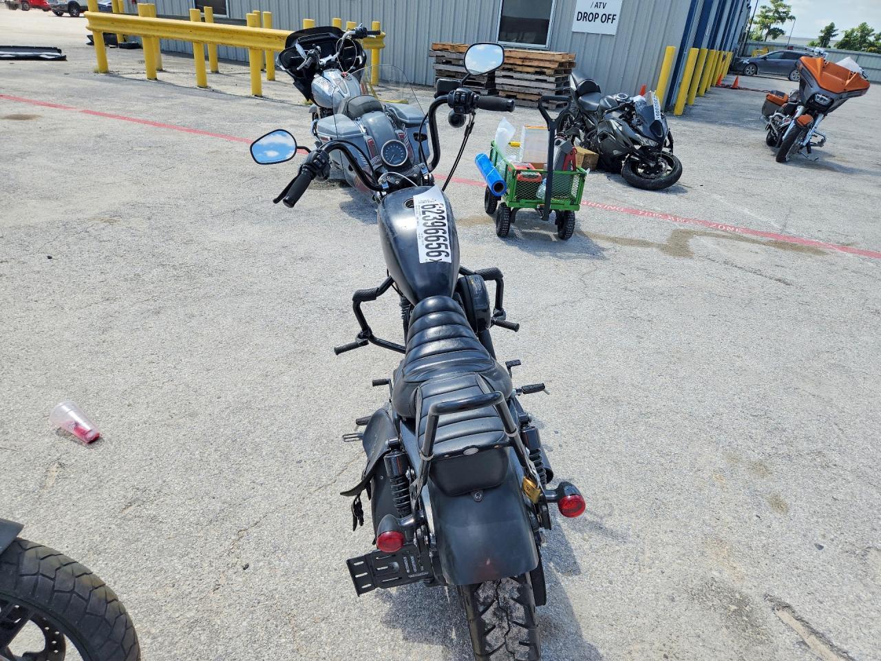2017 Harley-Davidson Xl883 Iron 883 - Фото 4