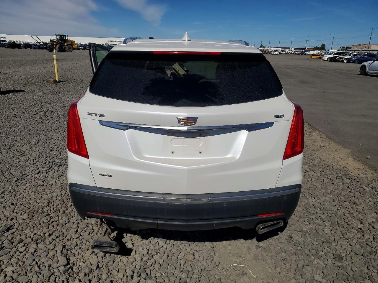 2017 Cadillac Xt5 Premium Luxury - Фото 6