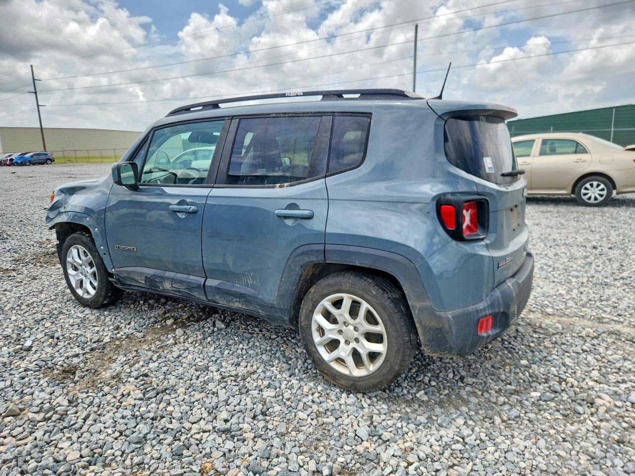 2018 Jeep Renegade Latitude - Фото 2
