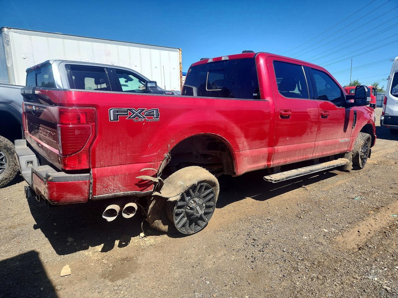 2022 Ford F350 Super Duty - Фото 3