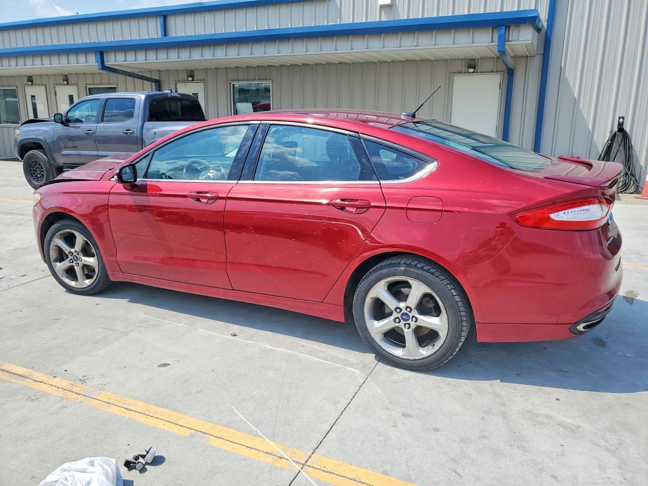 2016 Ford Fusion Se - Image 2