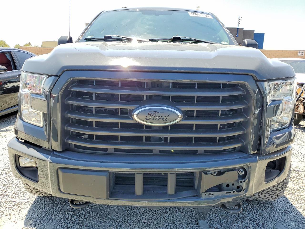 2016 Ford F150 Supercrew - Фото 5