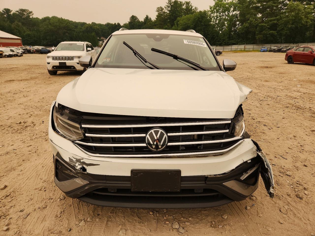 2024 Volkswagen Tiguan Wolfsburg - Image 5