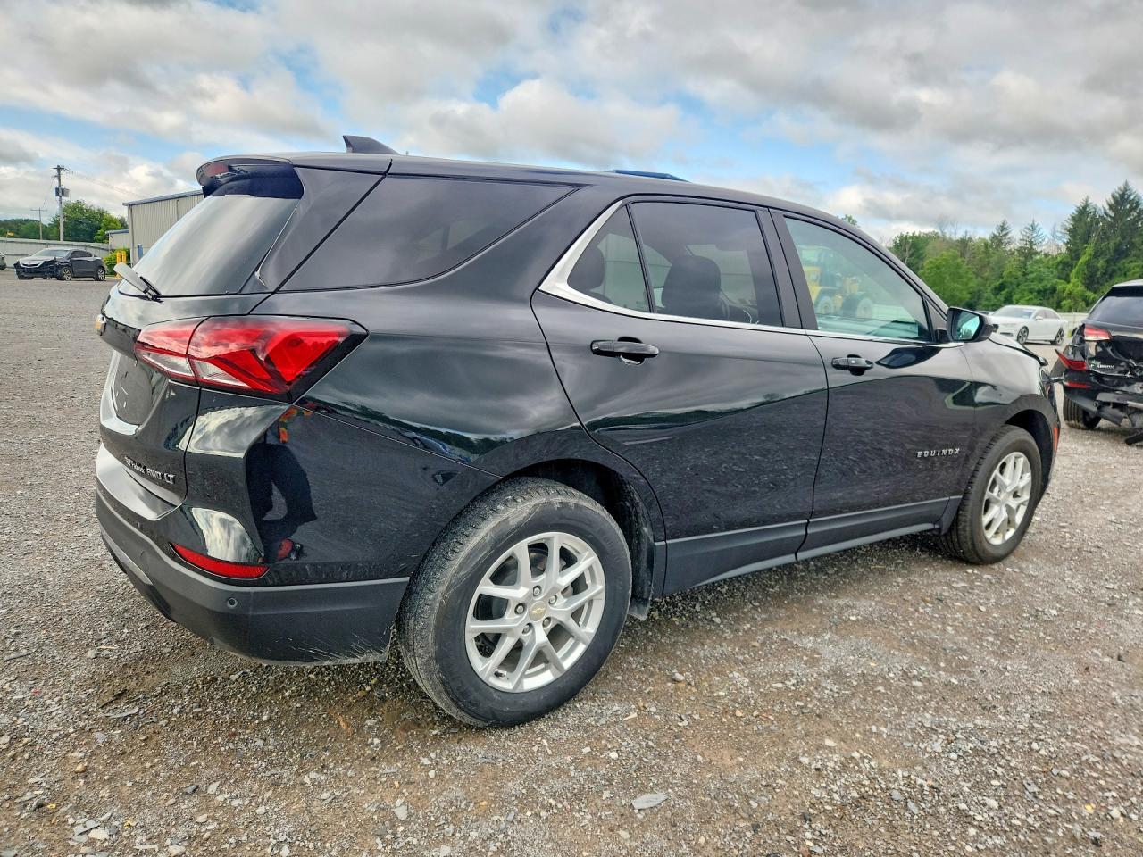 2022 Chevrolet Equinox Lt - Image 3
