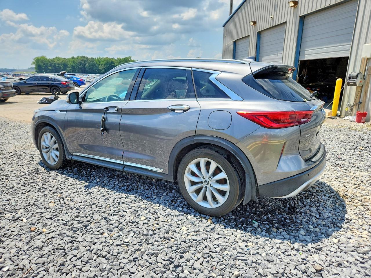 2019 Infiniti Qx50 Essential - Фото 2
