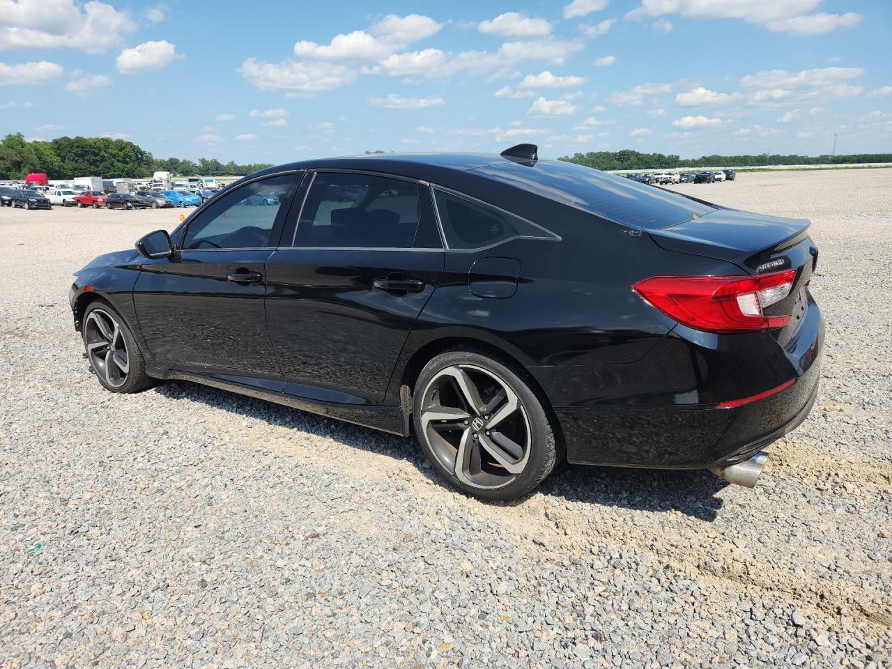 2018 Honda Accord Ex - Фото 2