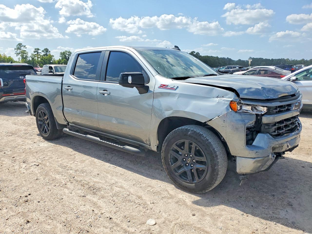 2025 Chevrolet Silverado K1500 Rst - Image 4
