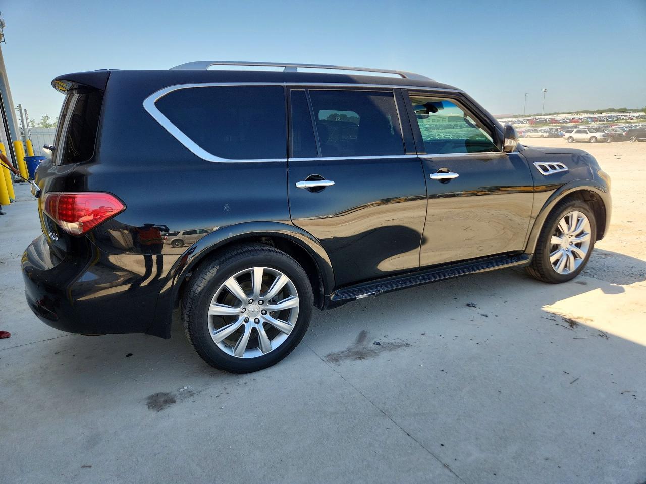 2011 Infiniti Qx56 Base - Фото 3