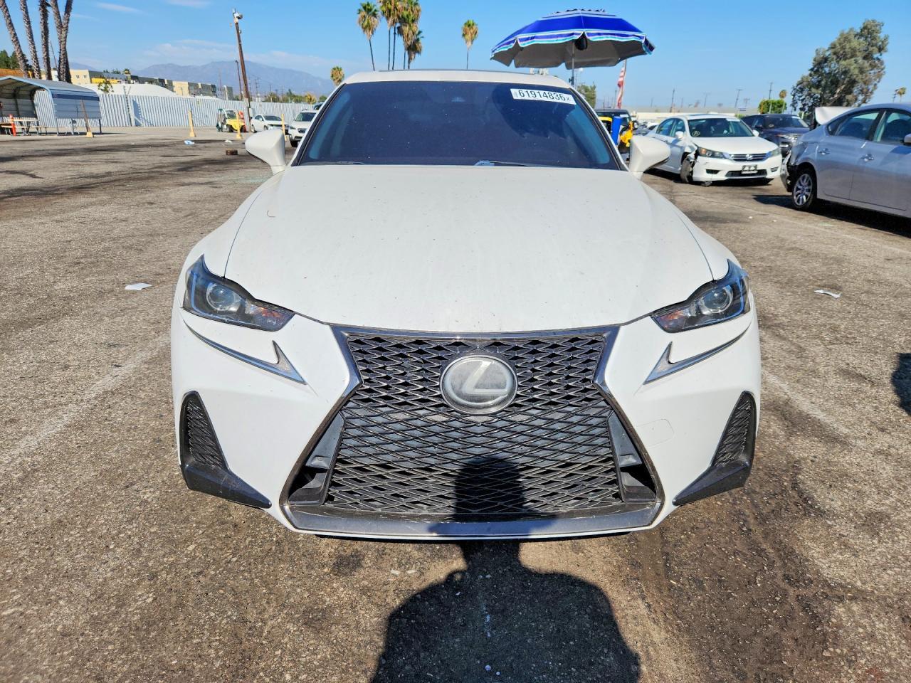 2017 Lexus Is 200T - Image 5