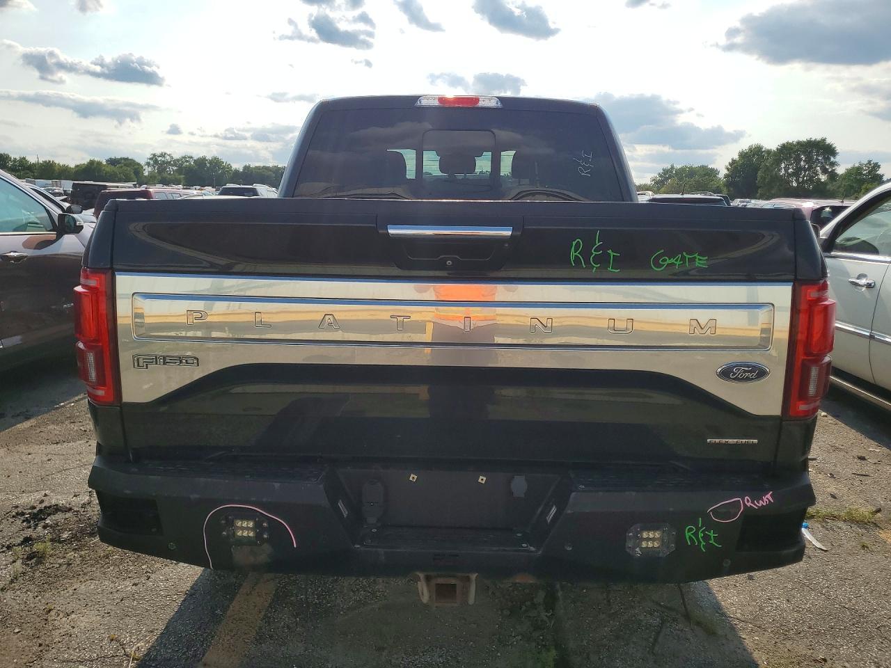 2015 Ford F150 Supercrew - Фото 6