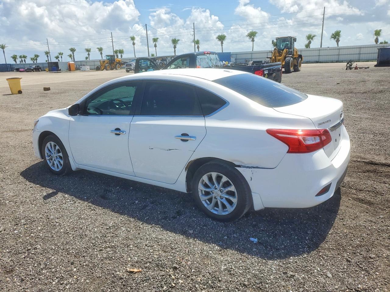 2019 Nissan Sentra Sv - Image 2