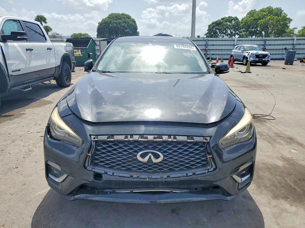 2016 Infiniti Q50 3.0T Premium - Фото 5