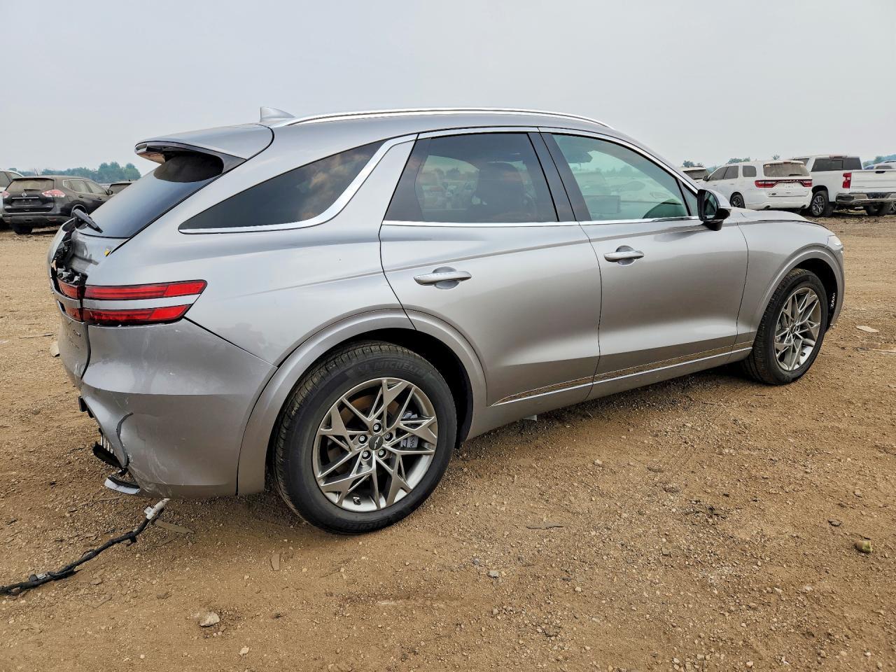 2025 Genesis Gv70 2.5T Standard - Фото 3
