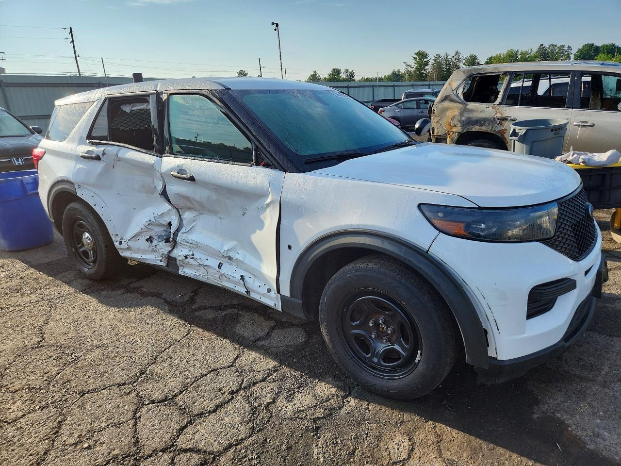 2021 Ford Explorer Police Interceptor - Image 4