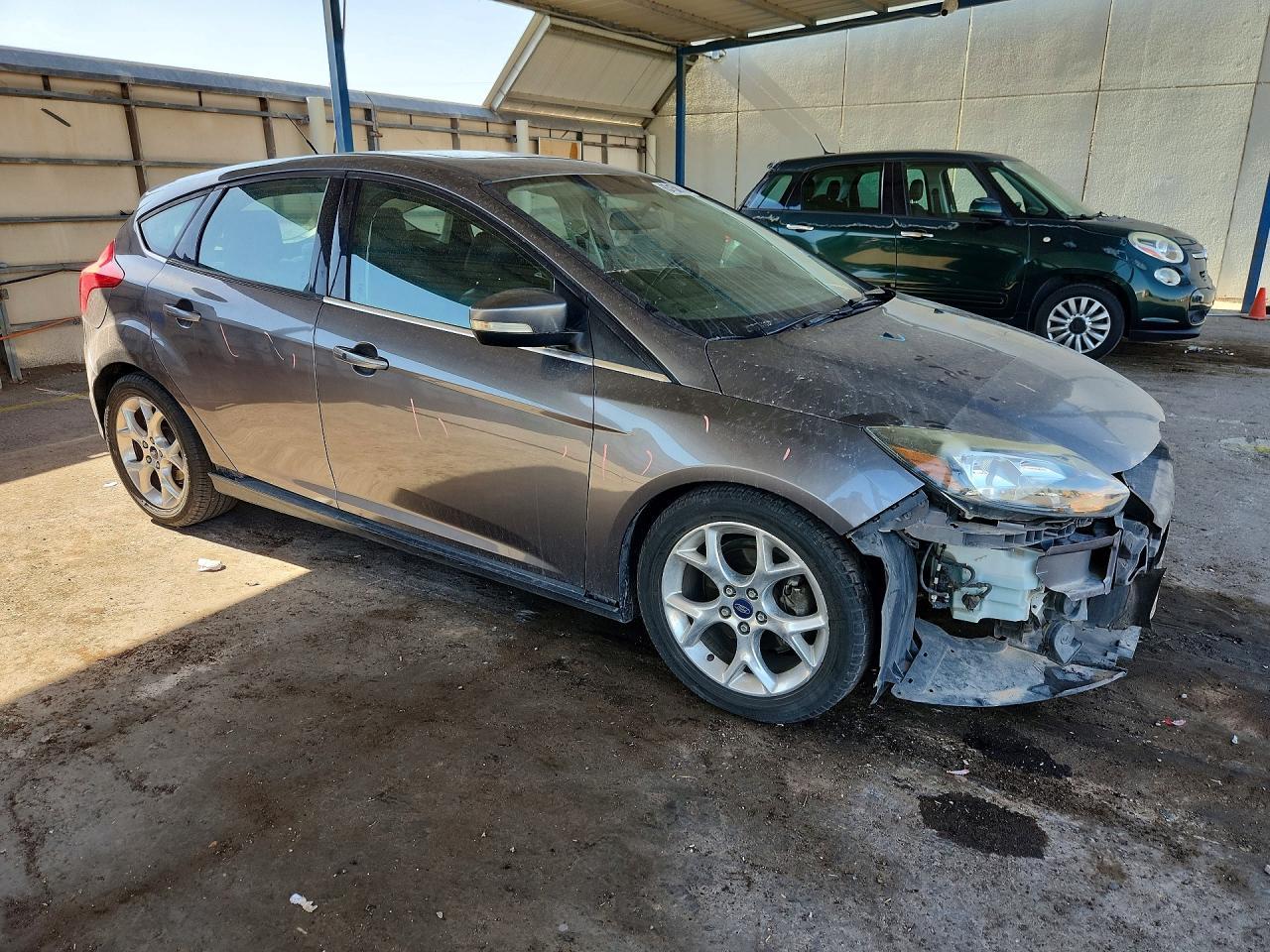 2014 Ford Focus Titanium - Image 4