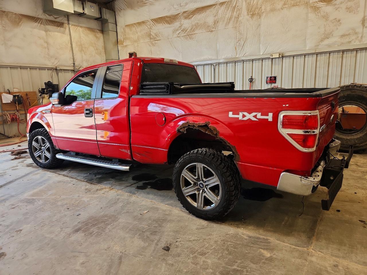 2009 Ford F150 Super Cab - Фото 2
