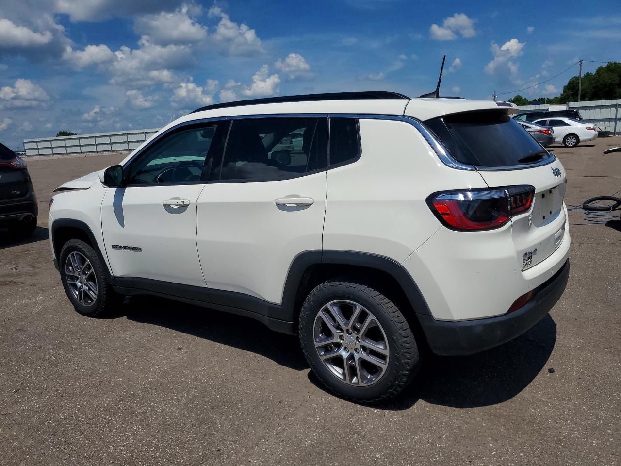 2020 Jeep Compass Latitude - Фото 2