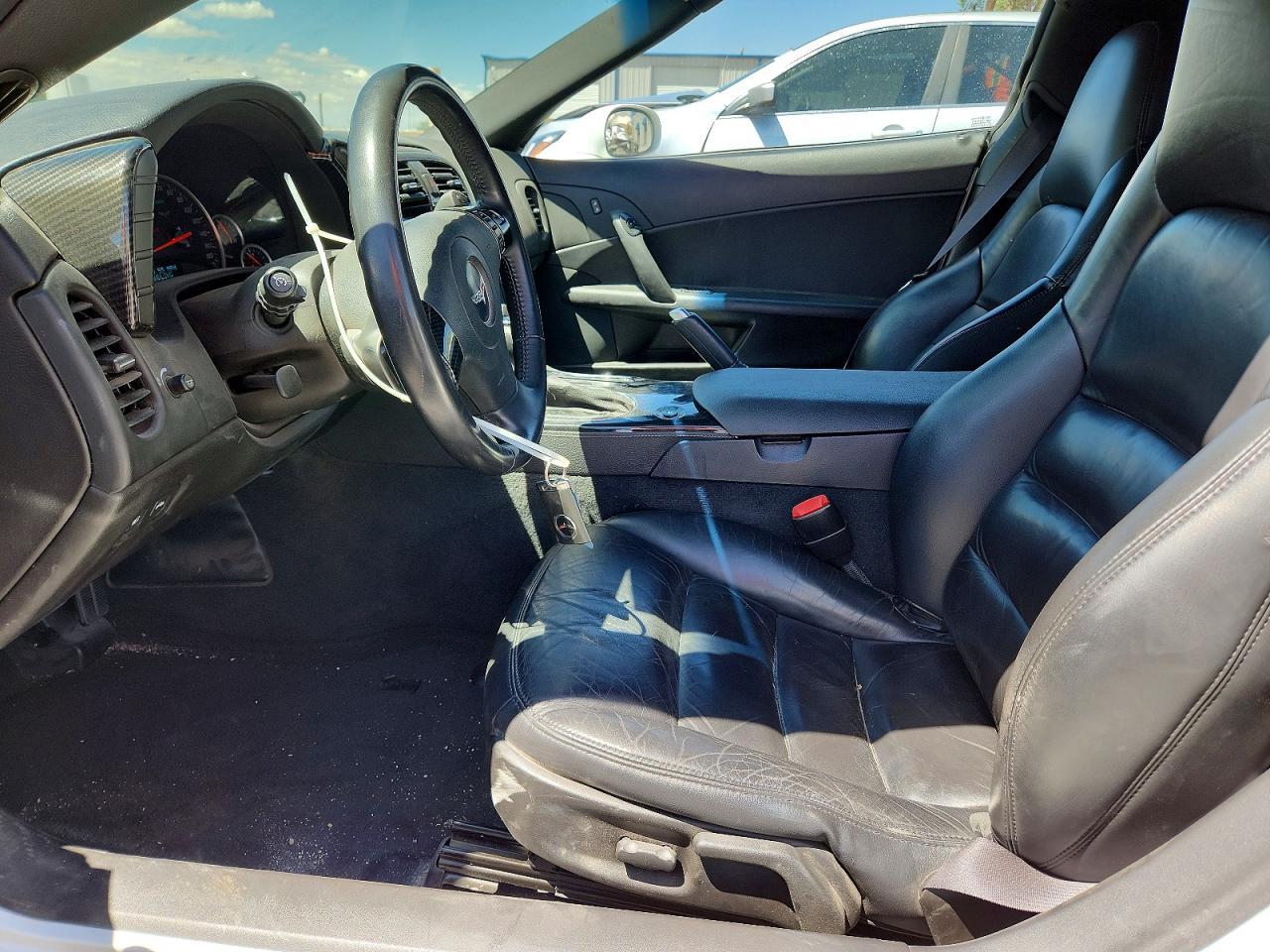 2010 Chevrolet Corvette - Фото 7