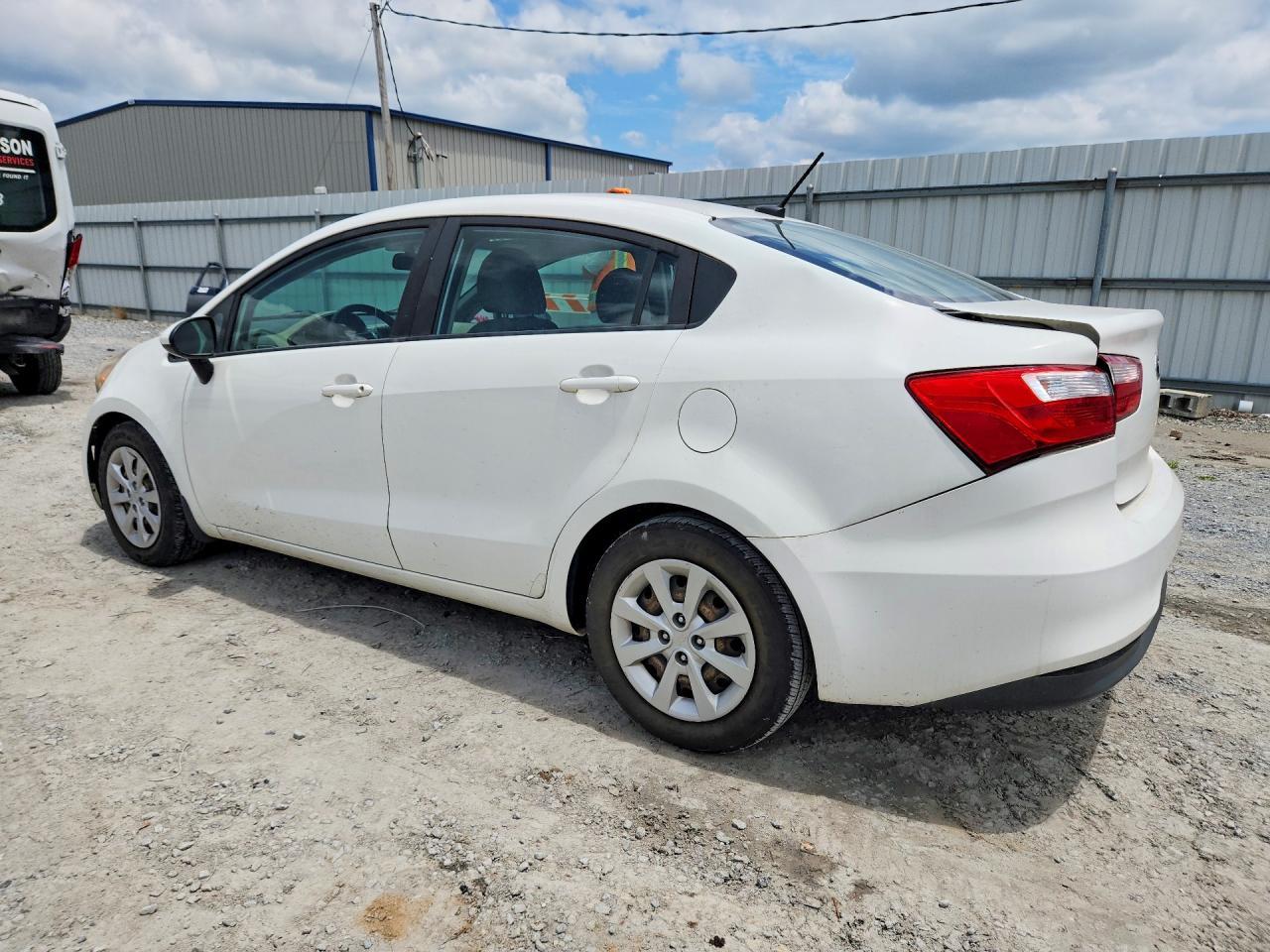 2017 Kia Rio Lx - Фото 2