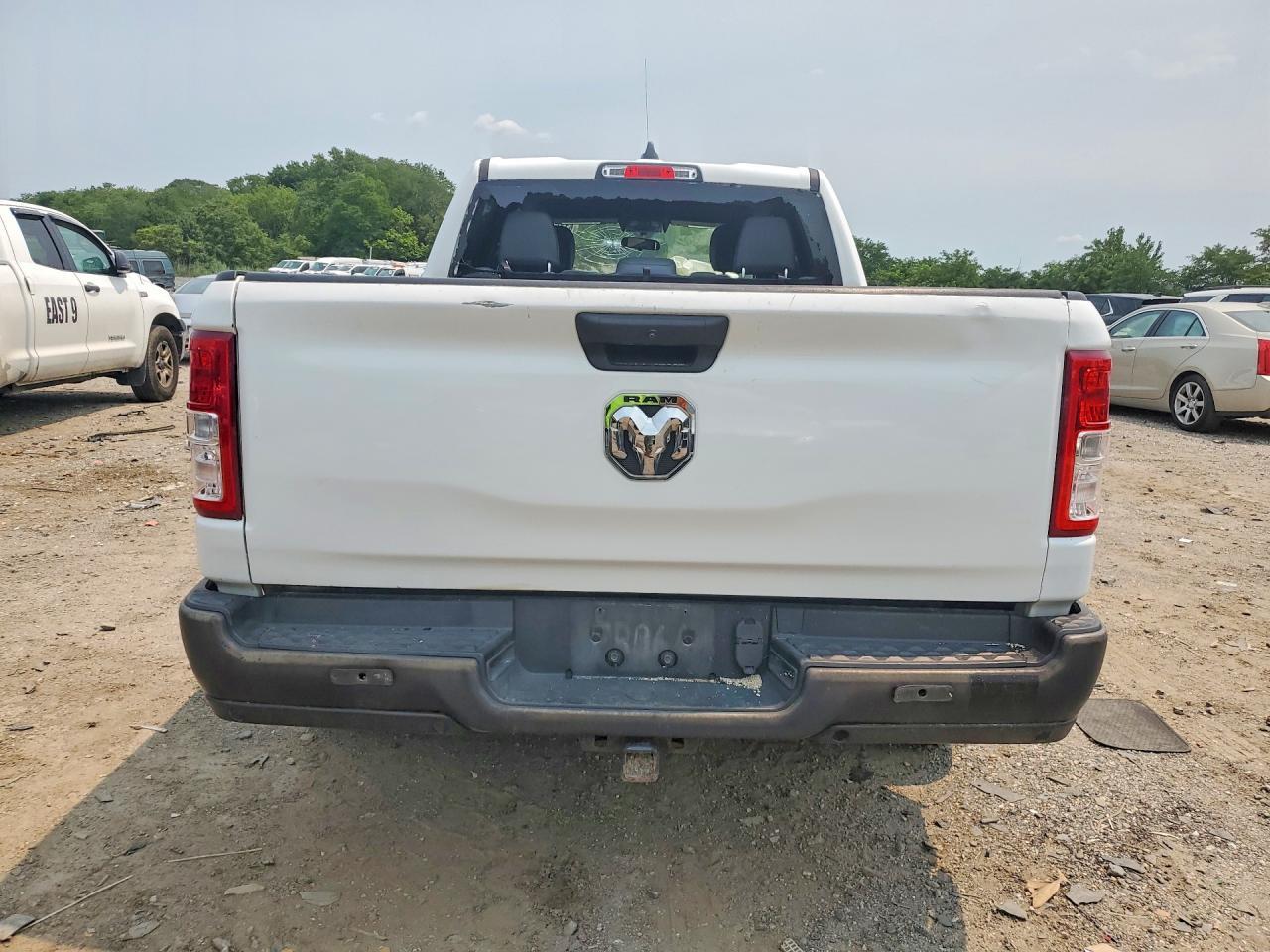 2022 Ram 1500 Tradesman - Фото 6
