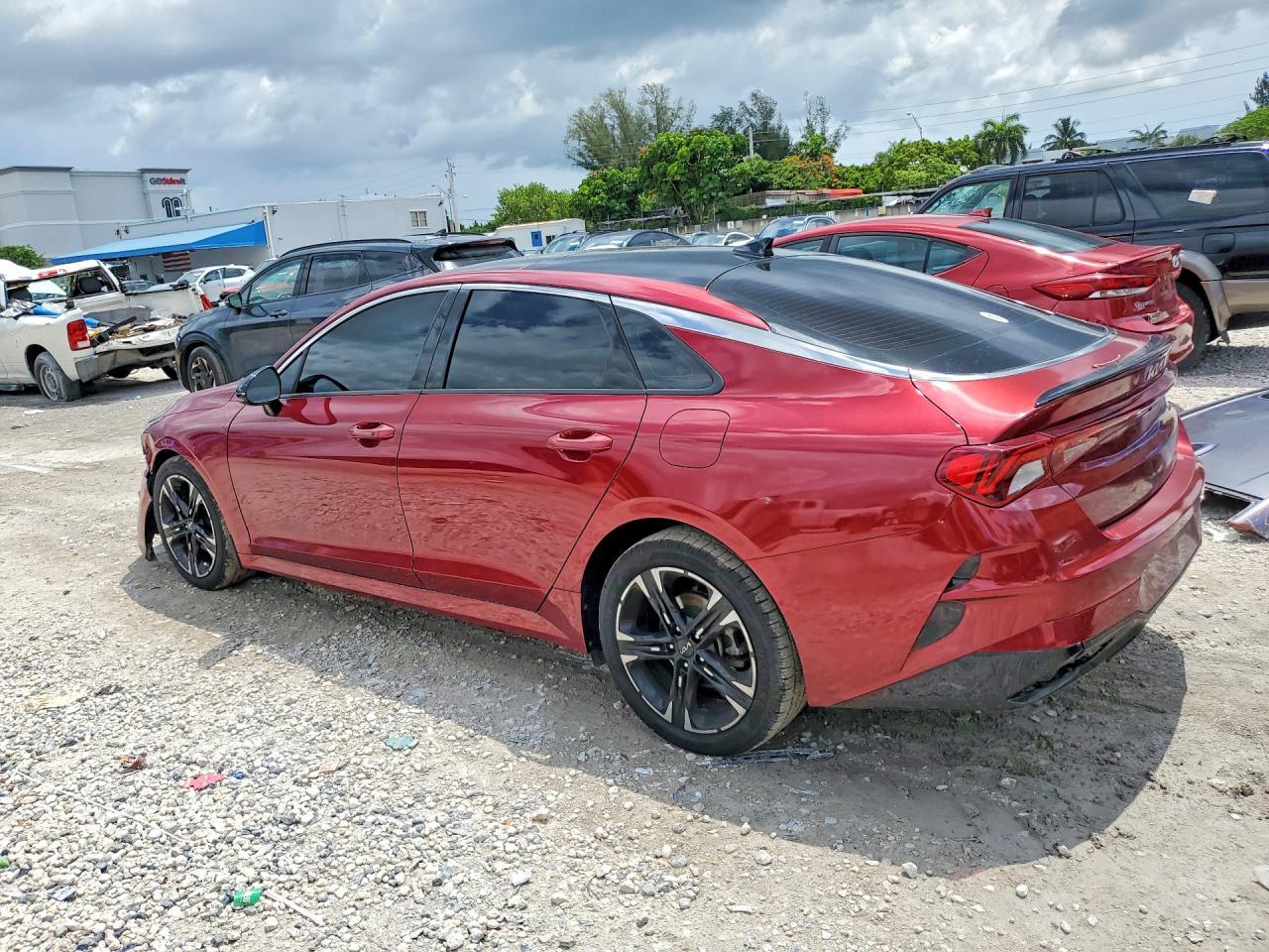 2022 Kia K5 Gt Line - Image 2