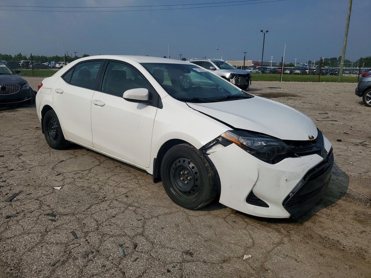 2017 Toyota Corolla Le - Image 4