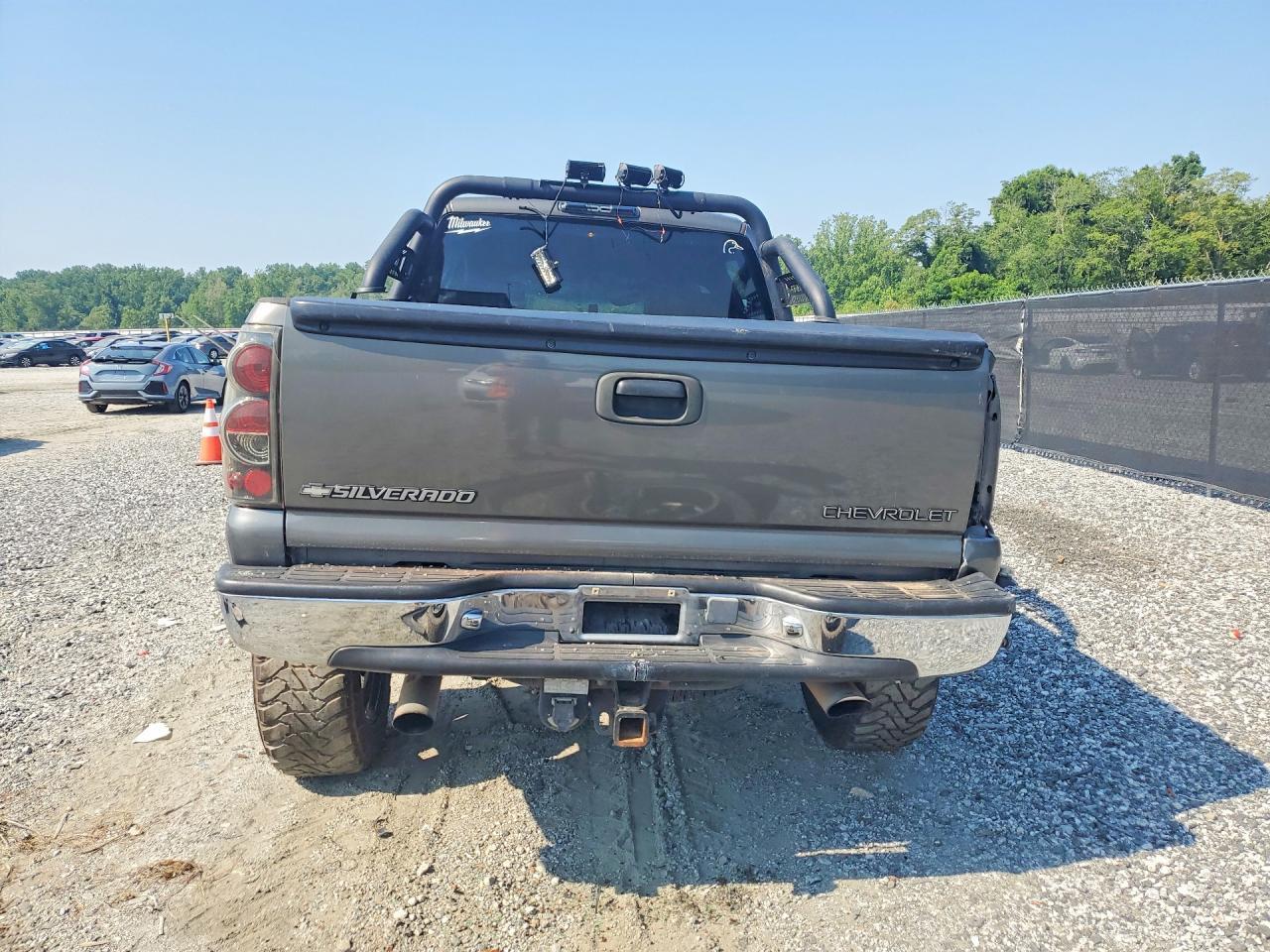 2002 Chevrolet Silverado K1500 - Image 6