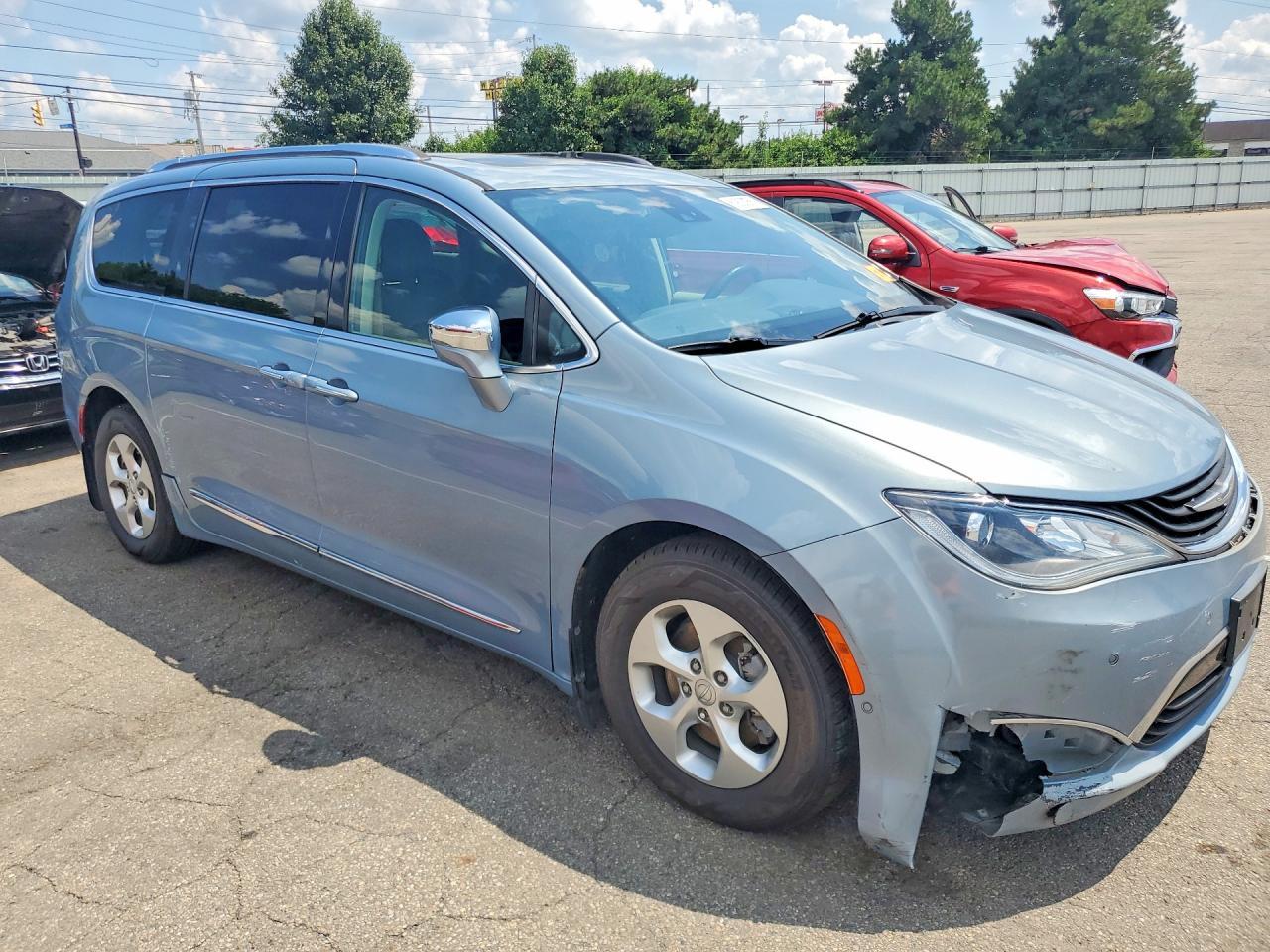 2017 Chrysler Pacifica Ehybrid Platinum - Фото 4