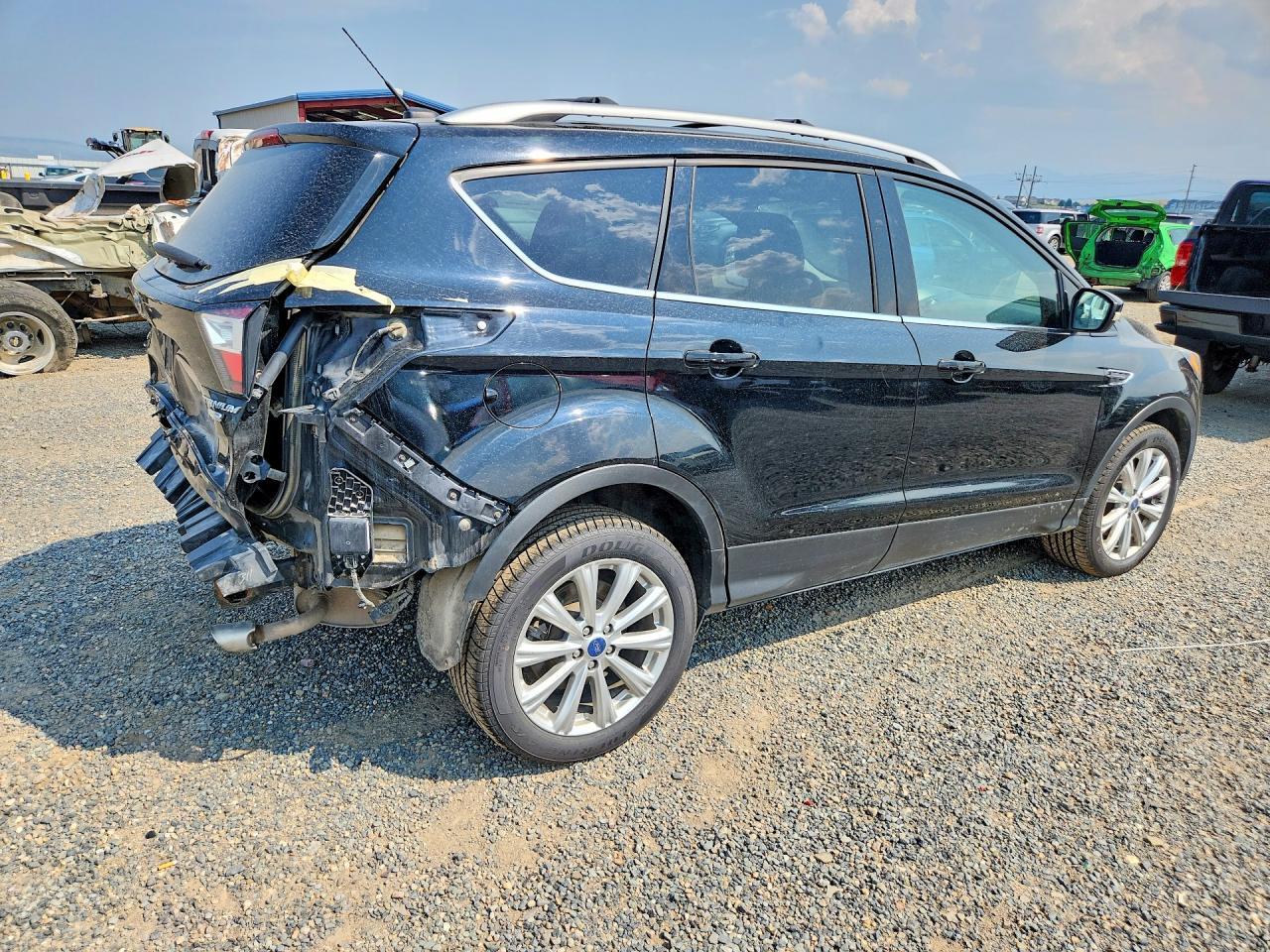 2017 Ford Escape Titanium - Фото 3