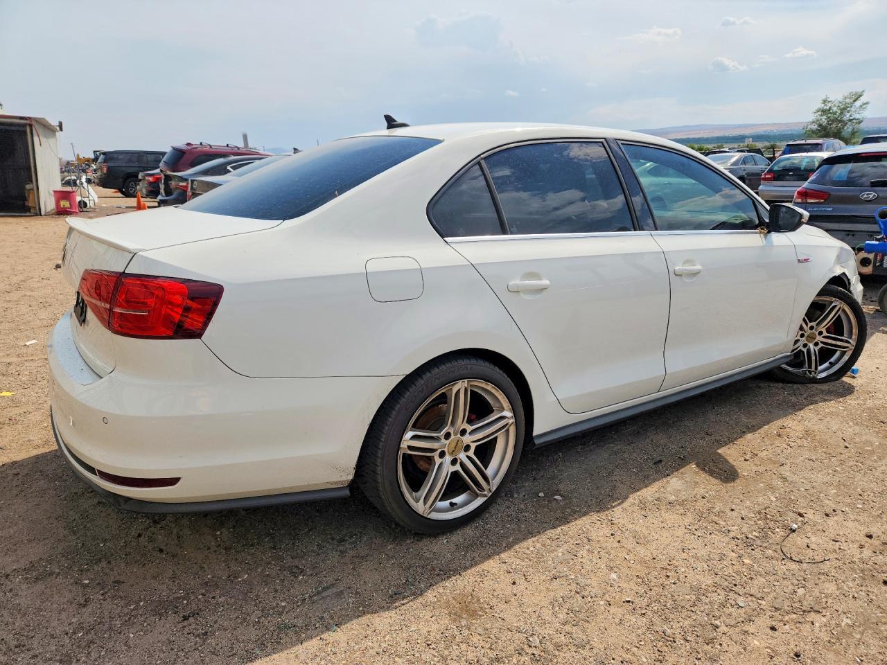 2016 Volkswagen Jetta Gli - Фото 3